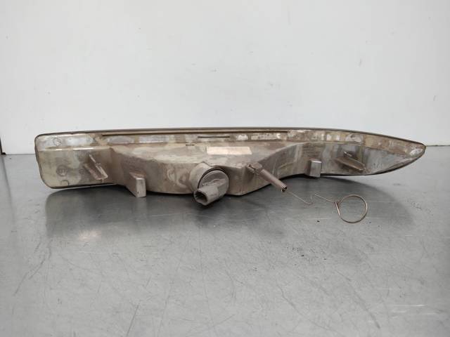 Kierunkowskaz prawy 8200133629 NISSAN