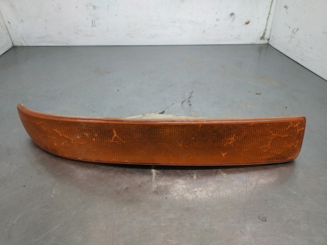 Kierunkowskaz prawy 8200133629 RENAULT