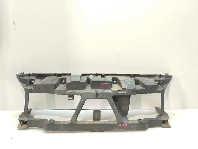 Osłona chłodnicy kompletna (panel mocowania reflektorów) 8200140174 RENAULT