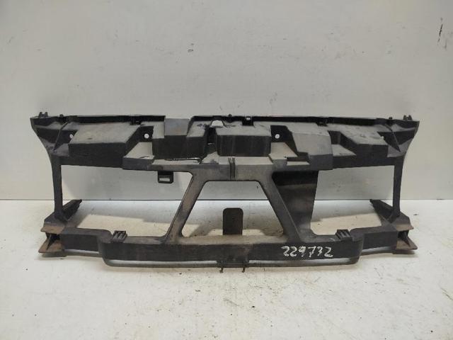 Osłona chłodnicy kompletna (panel mocowania reflektorów) 8200140174 RENAULT