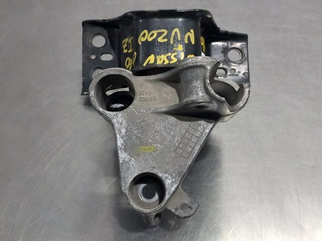 Poduszka (podpora) silnika prawa 8200140431 NISSAN