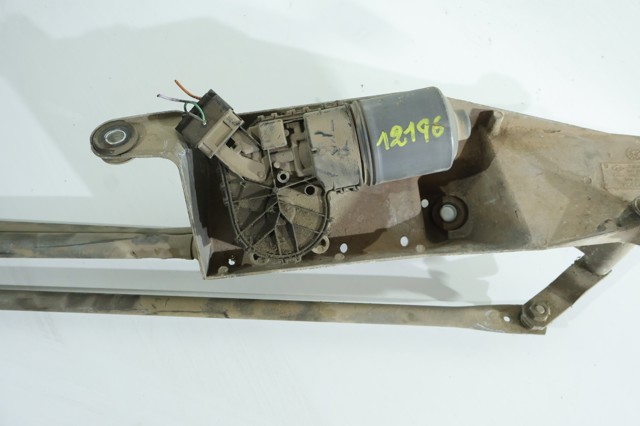 Mechanizm wycieraczek 8200141270 RENAULT