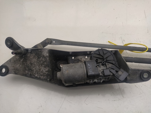 Mechanizm wycieraczek 8200141270 RENAULT