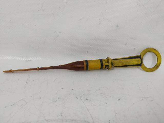 Bagnet poziomu oleju w silniku 8200141457 RENAULT