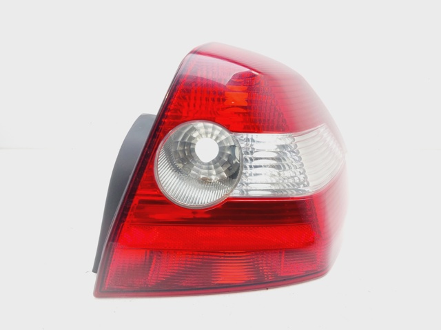 Lampa zespolona tylna prawa 8200142681 RENAULT