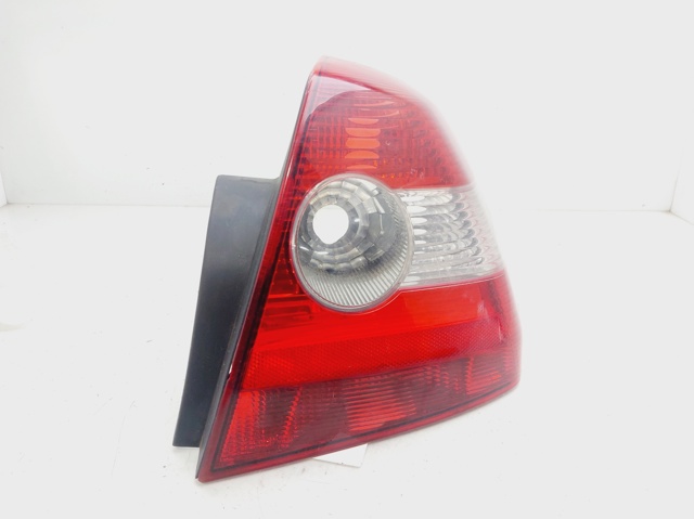 Lampa zespolona tylna prawa 8200142681 RENAULT