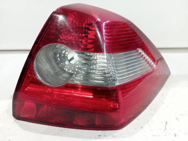 Lampa zespolona tylna prawa 8200142681 RENAULT