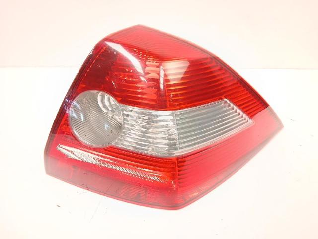 Lampa zespolona tylna prawa 8200142681 RENAULT
