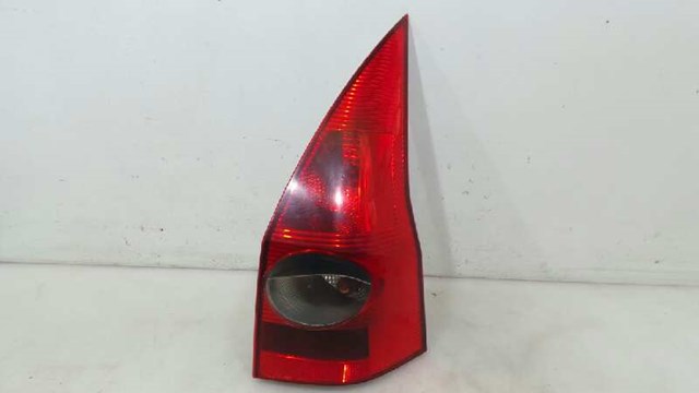Lampa zespolona tylna prawa 8200142683 RENAULT