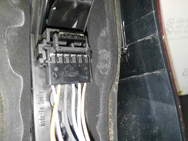 Lampa zespolona tylna lewa 8200142684 RENAULT