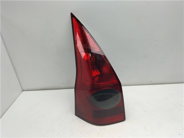 Lampa zespolona tylna lewa 8200142684 RENAULT