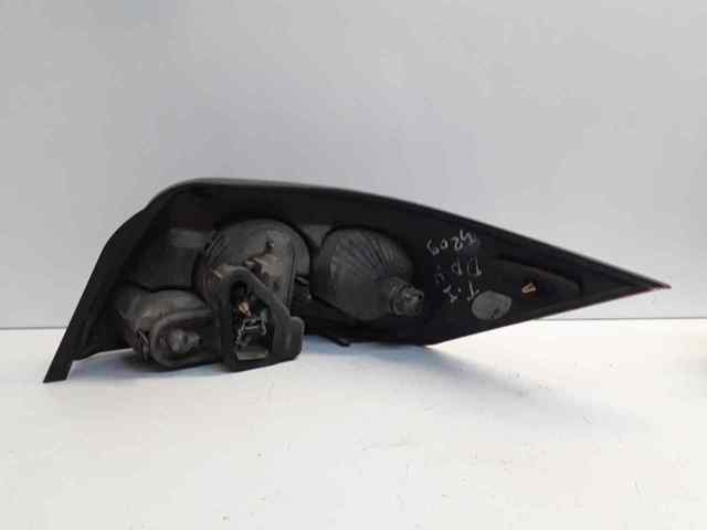 Lampa zespolona tylna lewa 8200142688 RENAULT