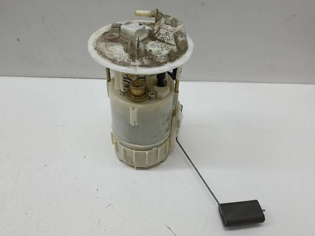 Moduł pompy paliwowej z czujnikiem poziomu paliwa 8200146092 RENAULT