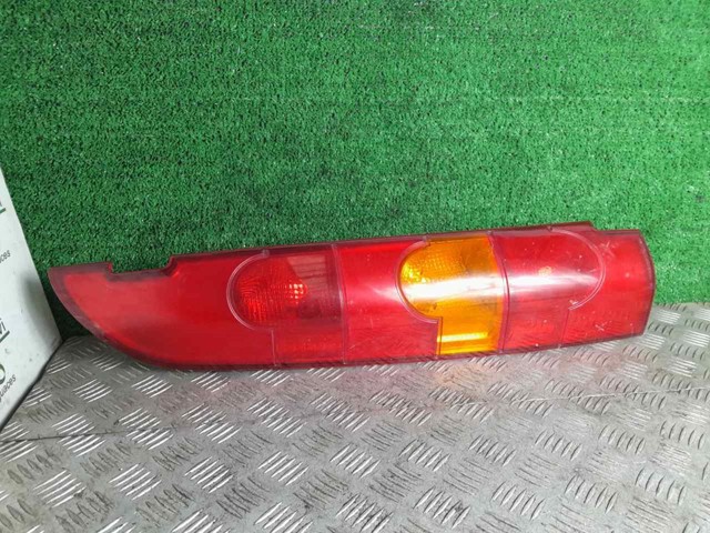 Lampa zespolona tylna lewa 8200150623 RENAULT