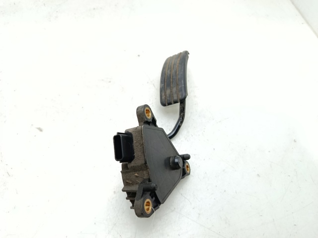 Pedał przyspieszenia (gazu) 8200153268 RENAULT