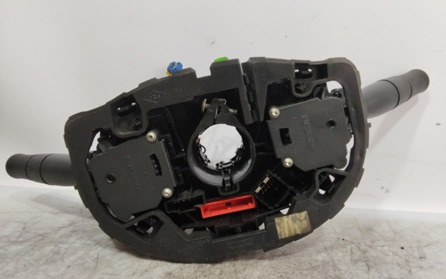 Przełącznik zespolony, w komplecie 8200155865 RENAULT