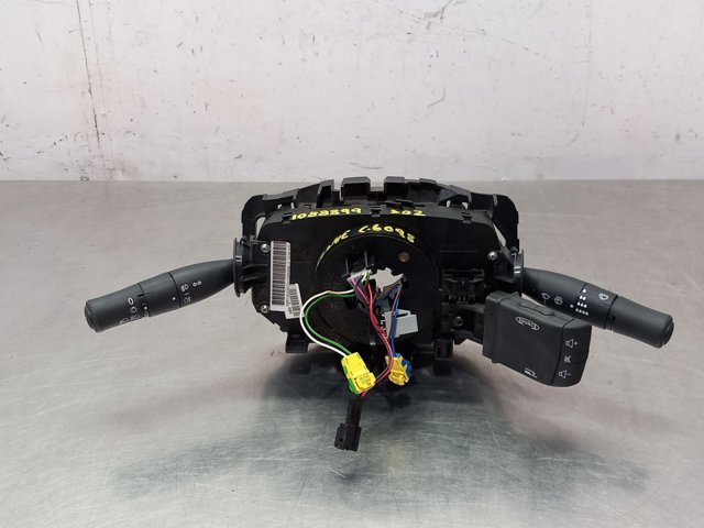 Przełącznik zespolony, w komplecie 8200155865 RENAULT