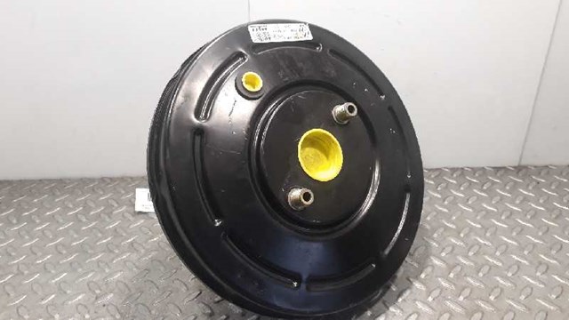 Wzmacniacz próżniowy hamulców 8200157453 RENAULT