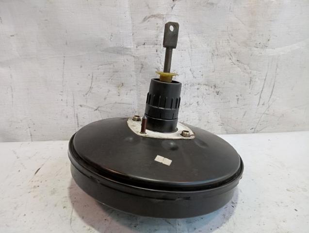 Wzmacniacz próżniowy hamulców 8200157453 RENAULT