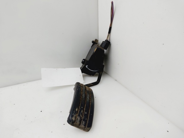 Pedał przyspieszenia (gazu) 8200159645 RENAULT