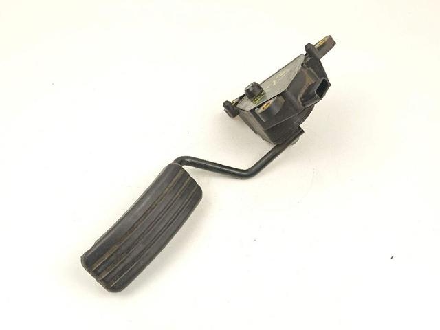 Pedał przyspieszenia (gazu) 8200159647 RENAULT