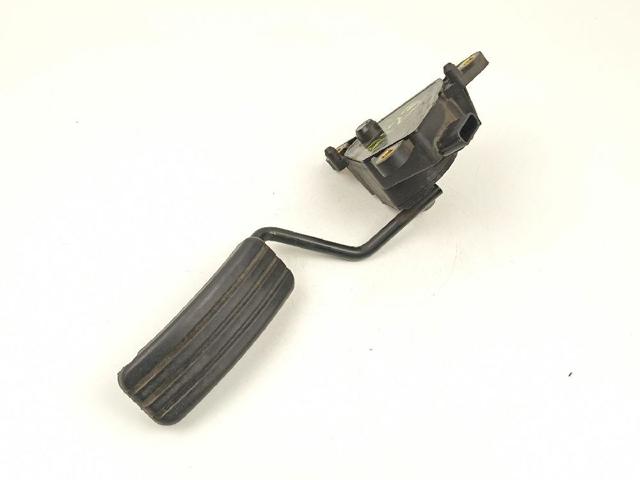 Pedał przyspieszenia (gazu) 8200159647 RENAULT