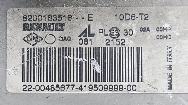 Reflektor lewy 8200163516 OPEL