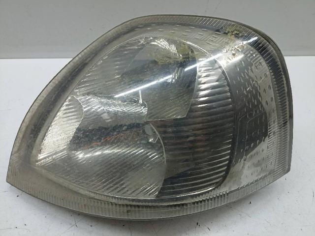 Reflektor lewy 8200163516 RENAULT