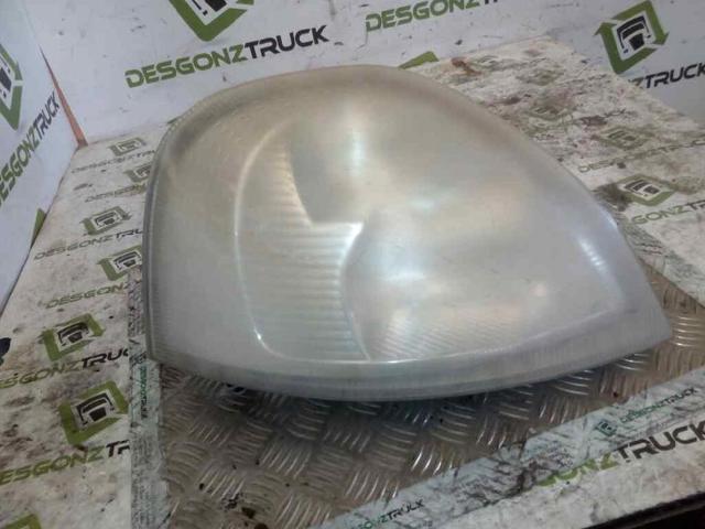Reflektor prawy 8200163518 RENAULT