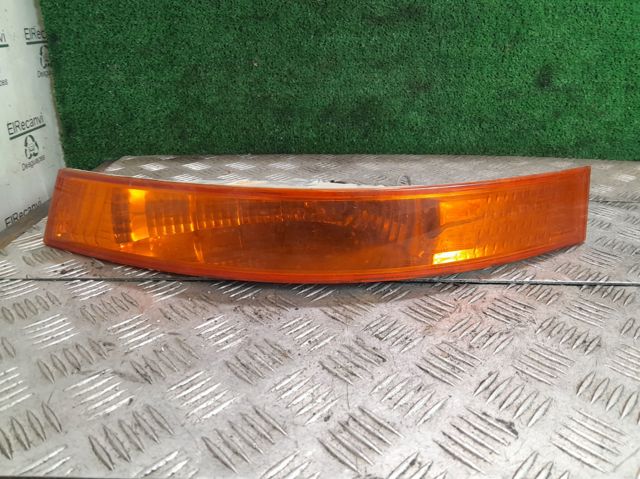 Kierunkowskaz lewy 8200163916 RENAULT