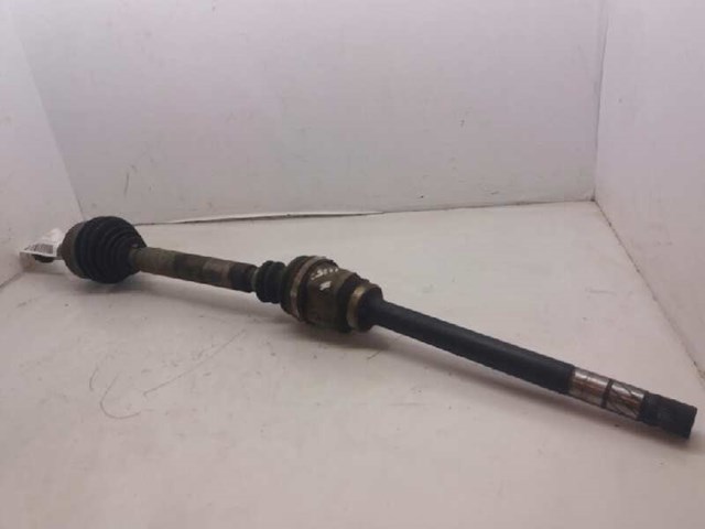 Półoś napędowa przednia prawa 8200169176 RENAULT