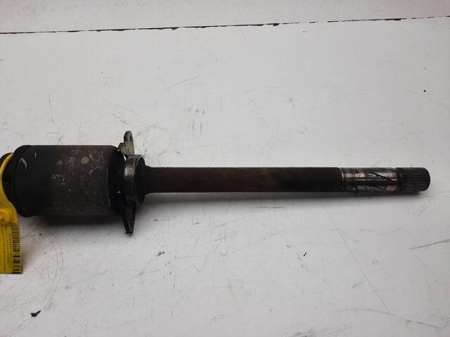 Półoś napędowa przednia prawa 8200169291 NISSAN