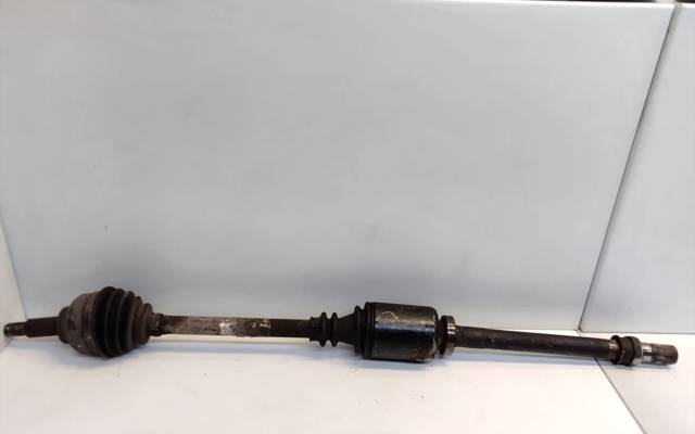 Półoś napędowa przednia prawa 8200169291 RENAULT
