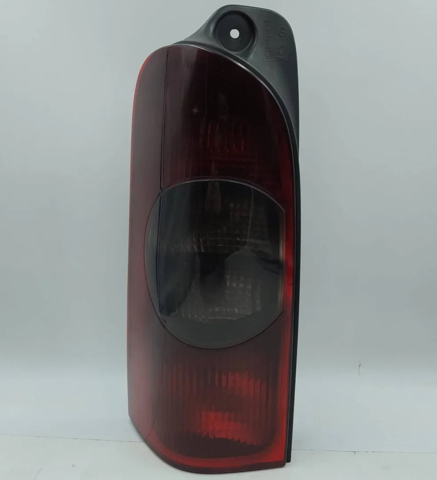 Lampa zespolona tylna lewa 8200171472 OPEL