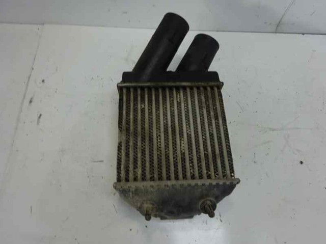 Chłodnica intercoolera 8200175069 RENAULT