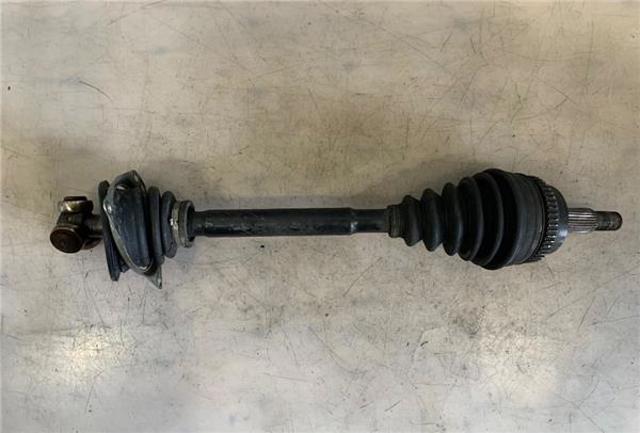 Przegub homokinetyczny przedni zewnętrzny 8200178624 OPEL