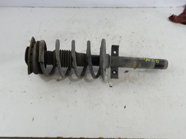 Amortyzator przedni 8200181928 RENAULT