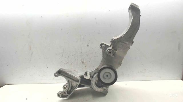 Wspornik alternatora Renault Trafic 2 FL