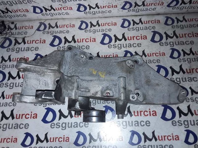 Wspornik alternatora 8200183234 RENAULT