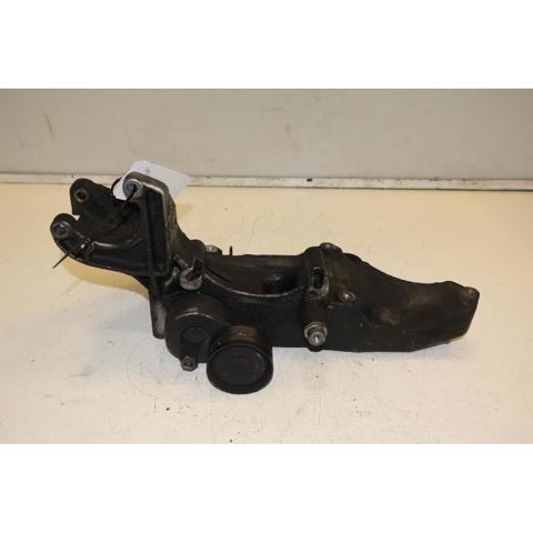Wspornik alternatora 8200183234 RENAULT