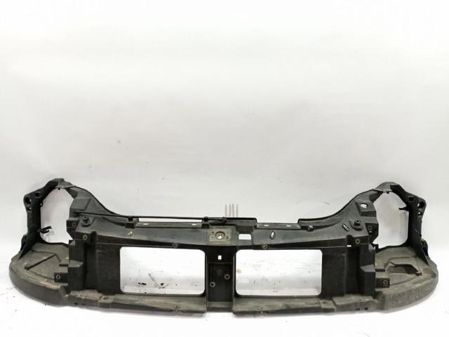 Osłona chłodnicy kompletna (panel mocowania reflektorów) 8200187234 RENAULT