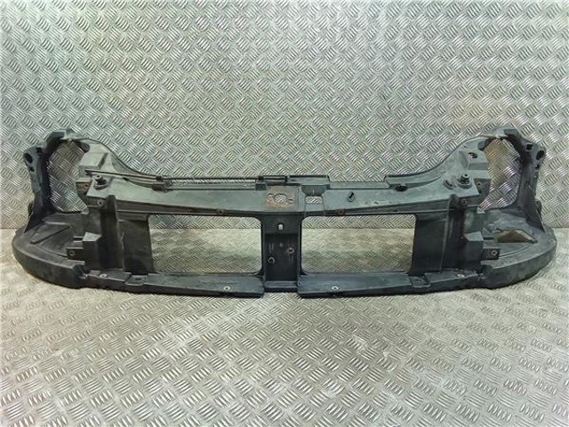 Osłona chłodnicy kompletna (panel mocowania reflektorów) 8200187234 RENAULT