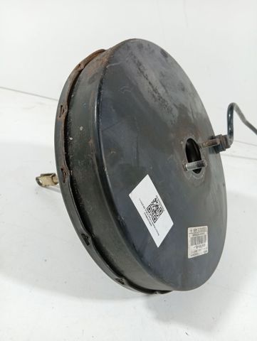 Wzmacniacz próżniowy hamulców 8200189405 RENAULT