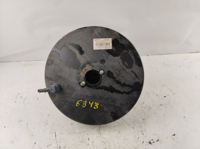 Wzmacniacz próżniowy hamulców 8200189405 RENAULT