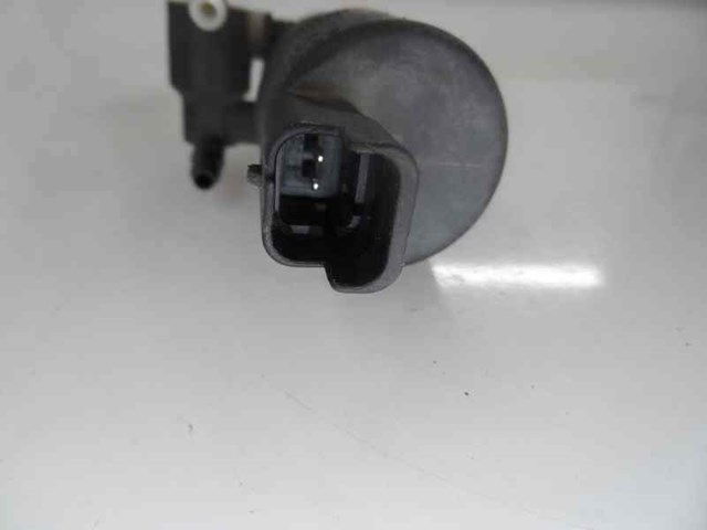 Pompka spryskiwacza szyby przedniej 8200194414 RENAULT