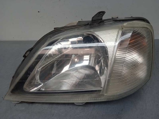 Reflektor lewy 8200211005 RENAULT