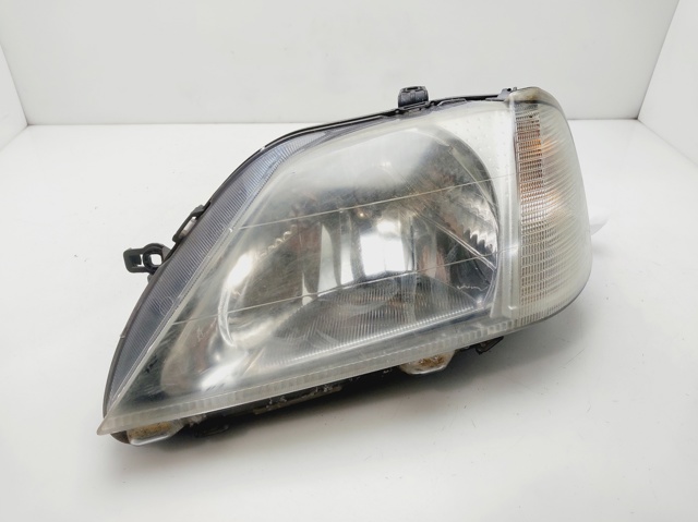 Reflektor lewy 8200211005 RENAULT