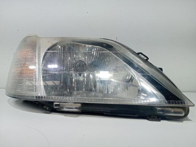 Reflektor prawy 8200211006 RENAULT