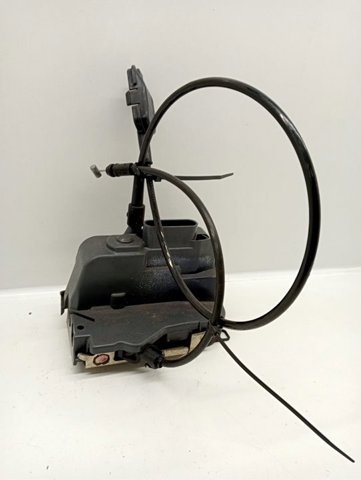 Zamek drzwi tylnych lewych 8200212468 RENAULT