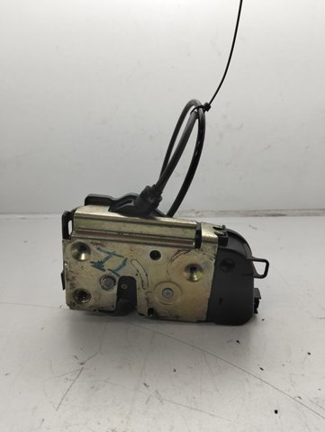 Zamek drzwi tylnych lewych 8200212468 RENAULT